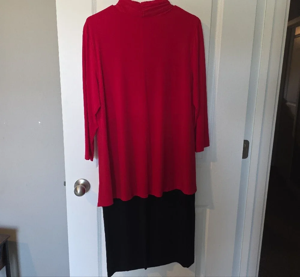 connected apparel Red Draped Top with Black Skirt Two-Piece Set
